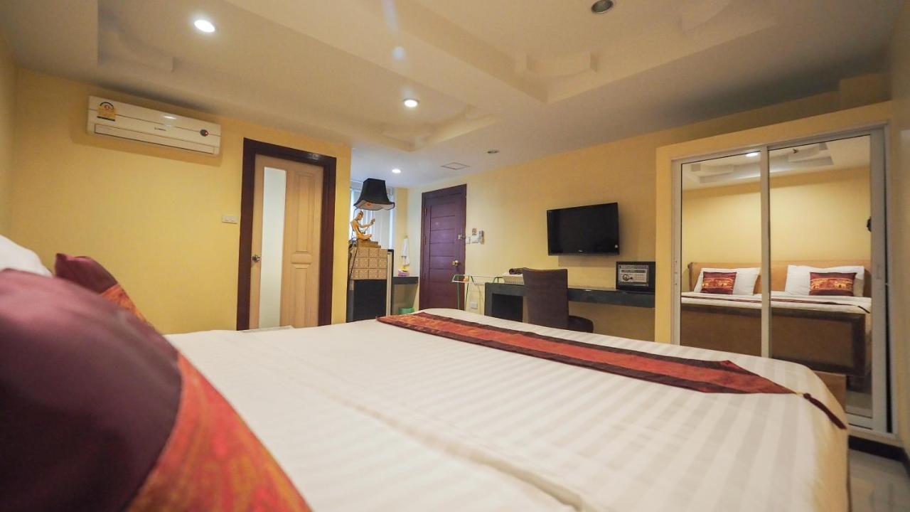 Joy House Jomtien Beach Extérieur photo