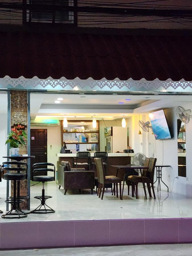 Joy House Jomtien Beach Extérieur photo
