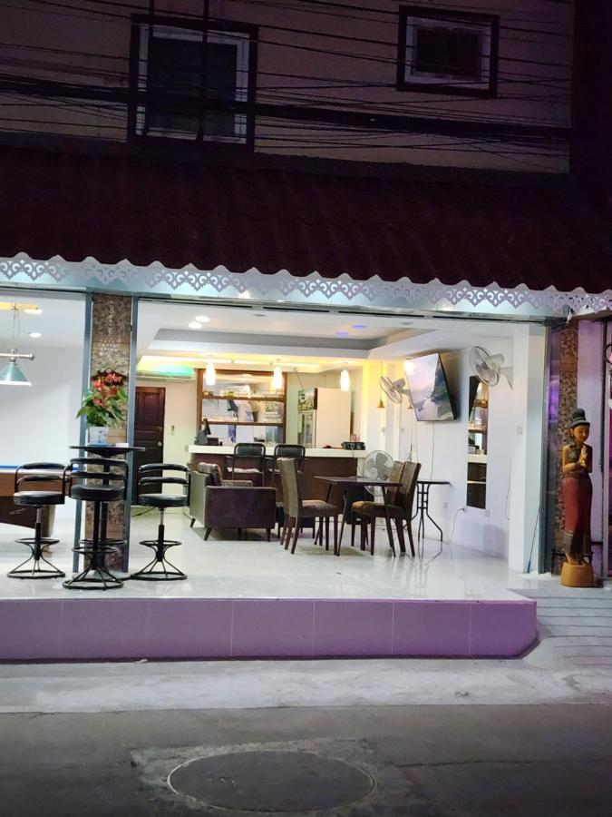 Joy House Jomtien Beach Extérieur photo